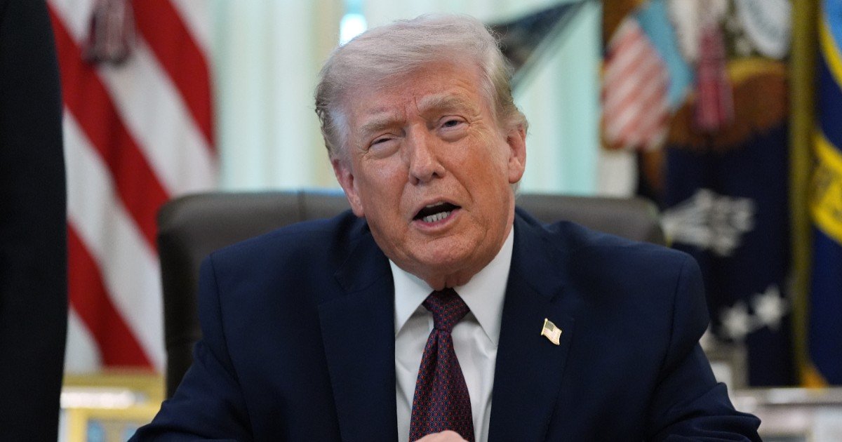 Trump Urges Nations to Secure Hormuz Strait Without U.S. Support